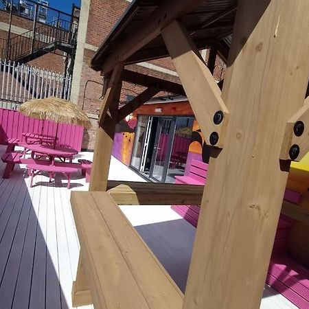 Penthouse Apartment, Sleeps 21 With Terrace Liverpool Eksteriør billede